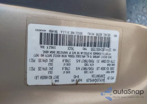 2004 Dodge Ram 1500 Slt/Laramie z USA, uszkodzony, nr VIN 1D7HA18D14S517255